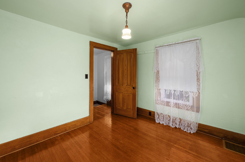 819 N Elm Street Property Photo 34