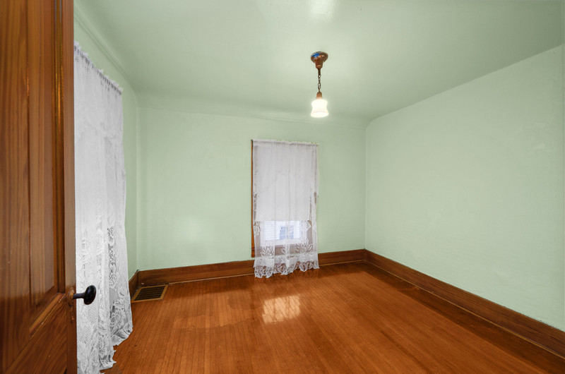 819 N Elm Street Property Photo 35