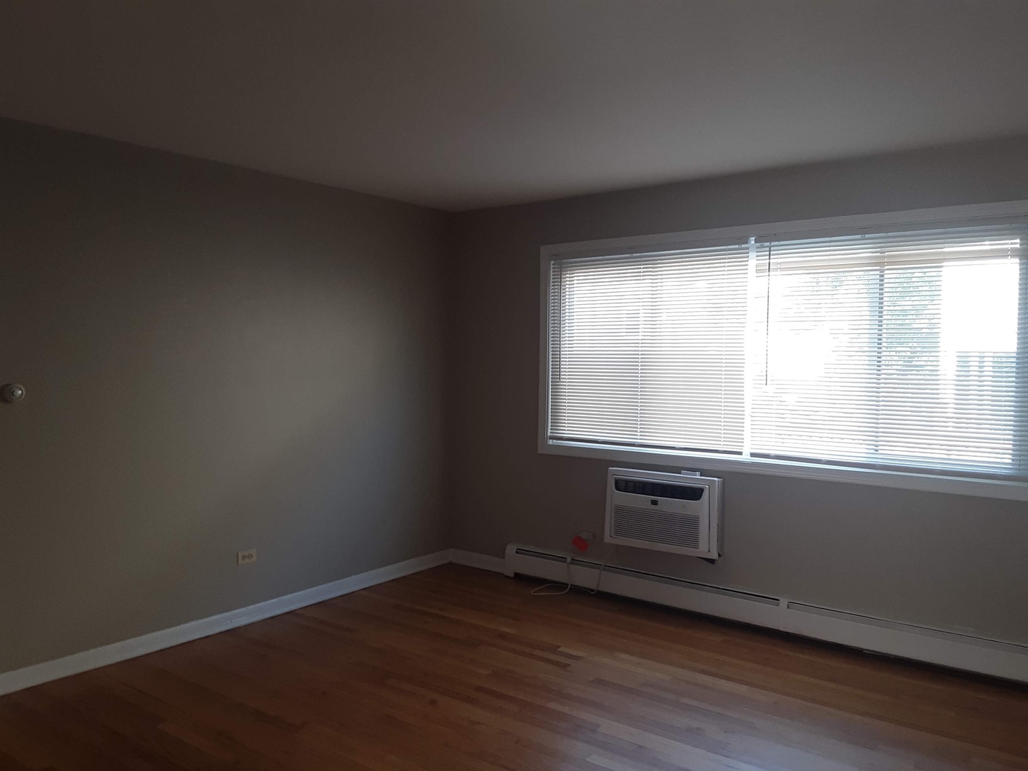 741 Mulford Street 1n Property Photo 9