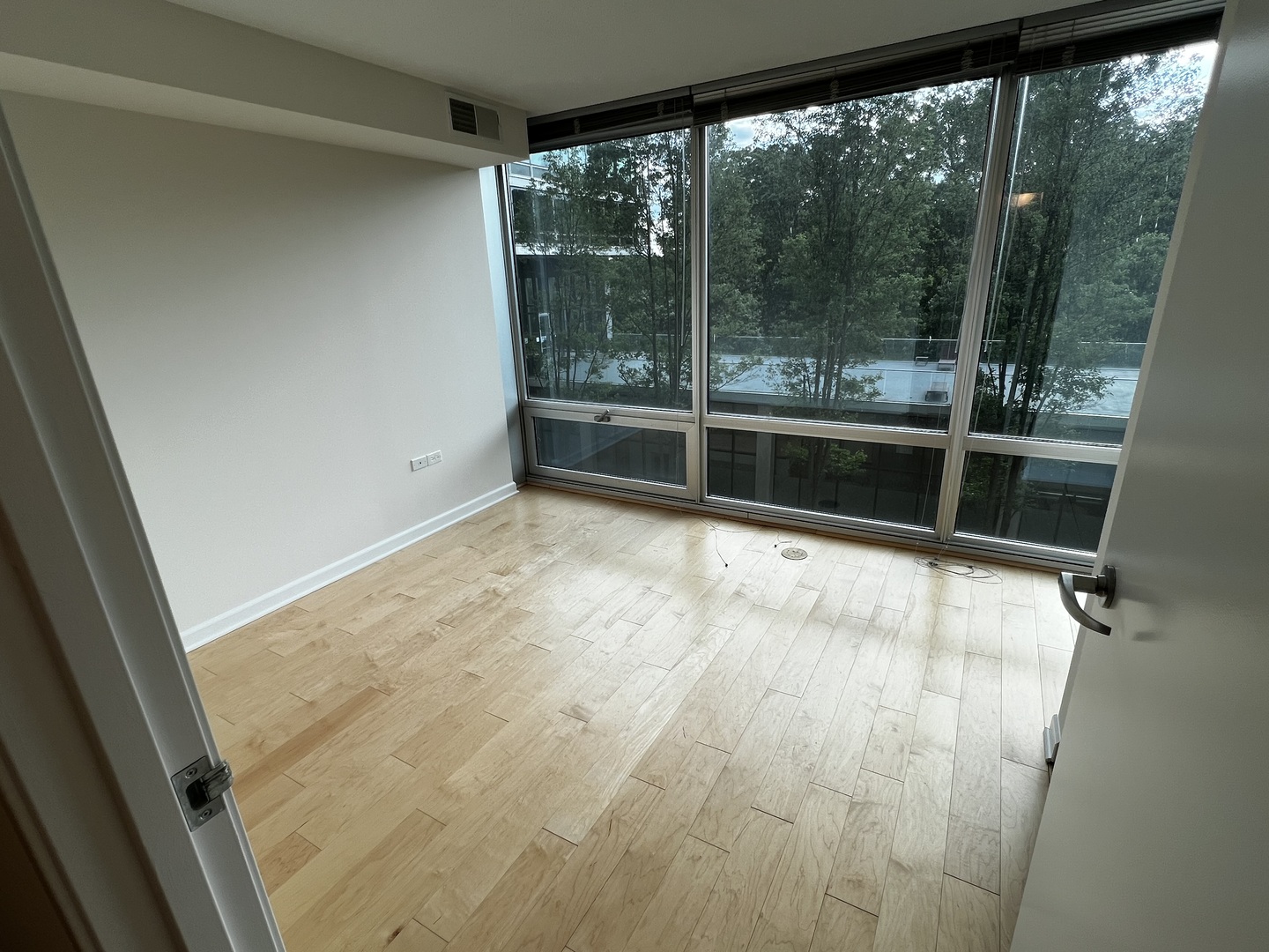 9655 Woods Drive 406 Property Photo 12