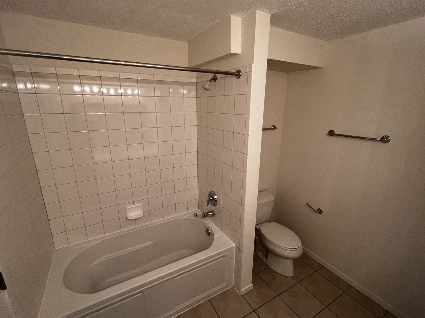 9655 Woods Drive 406 Property Photo 16