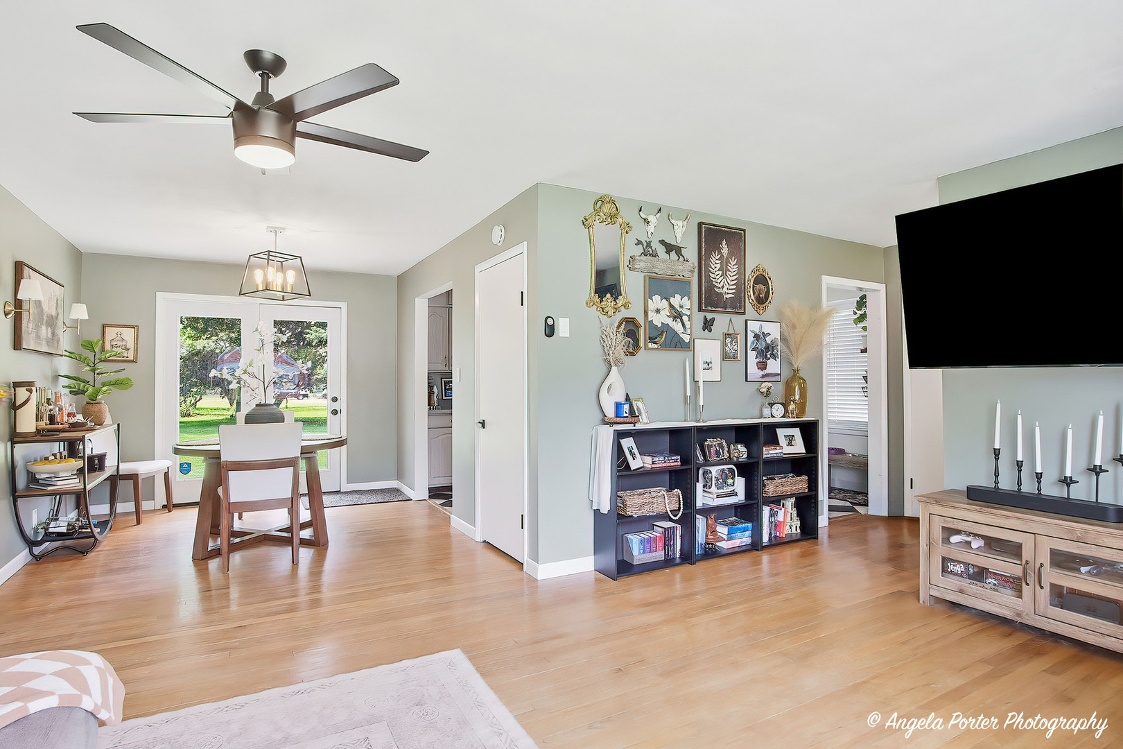 353 Marengo Road Property Photo 8
