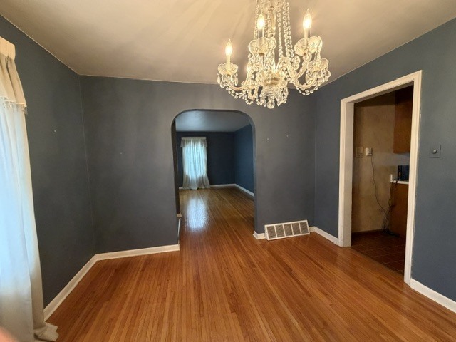 1209 Richmond Street Property Photo 9