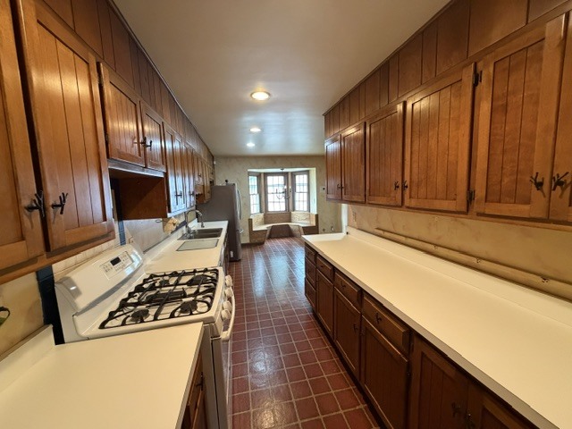1209 Richmond Street Property Photo 10