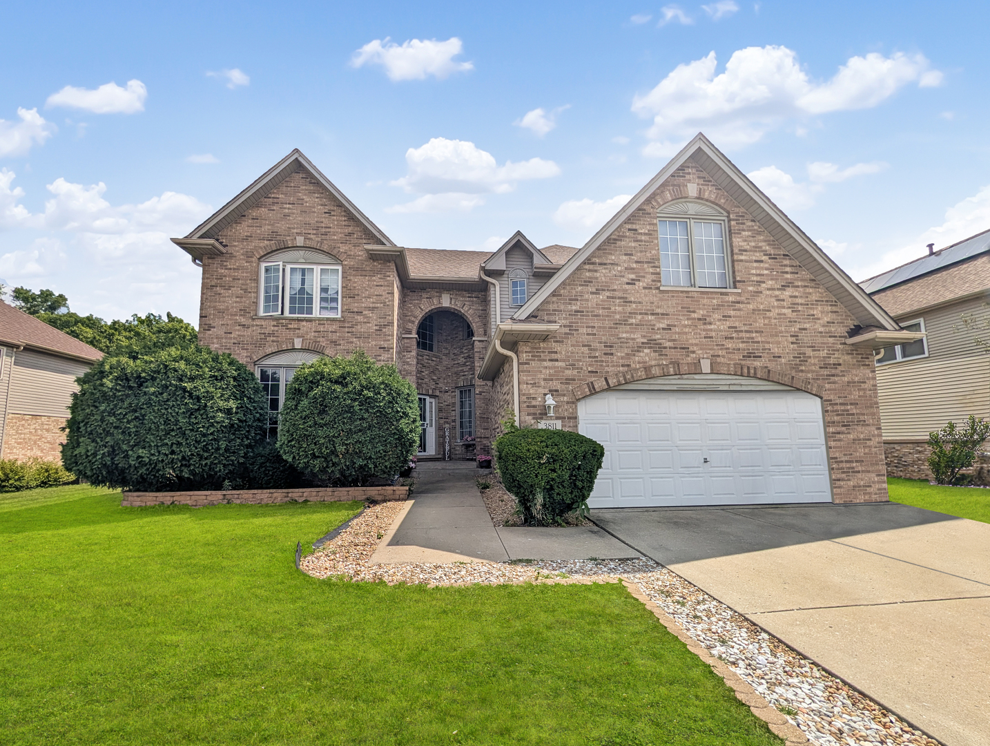 3811 River Road Property Photo 1