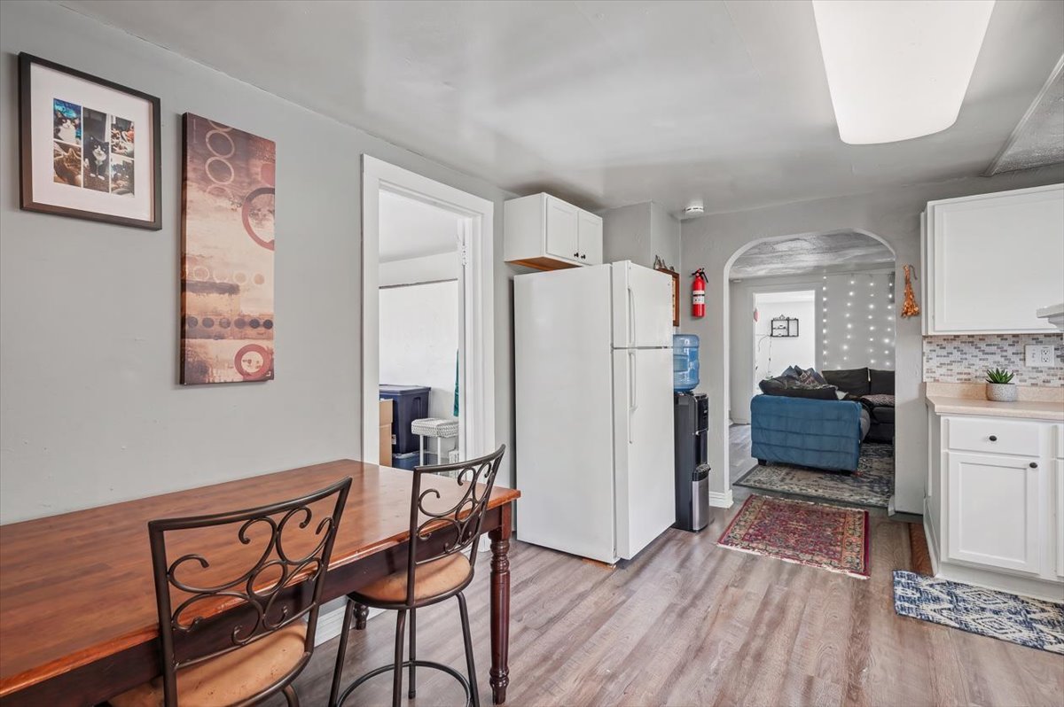 1207 S Main Street Property Photo 4