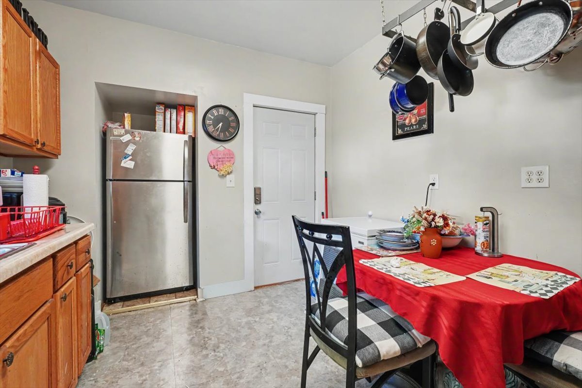 1207 S Main Street Property Photo 25