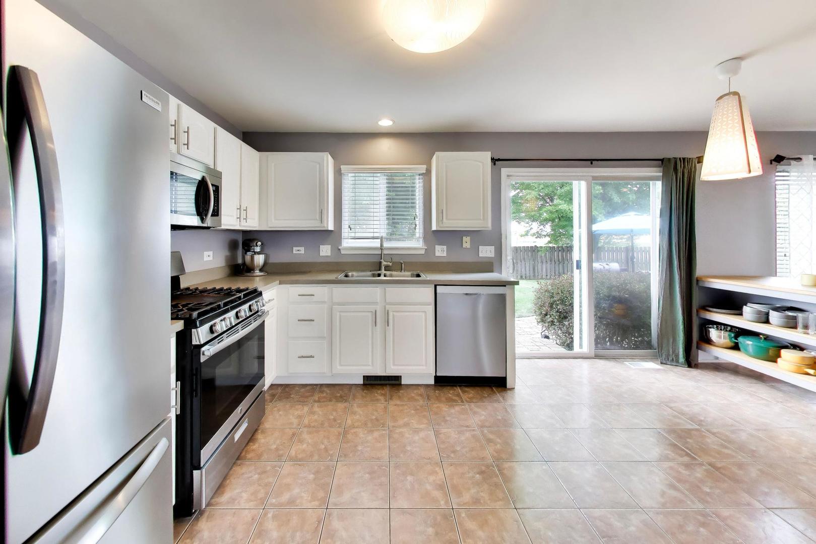 10341 Ashley Street Property Photo 7