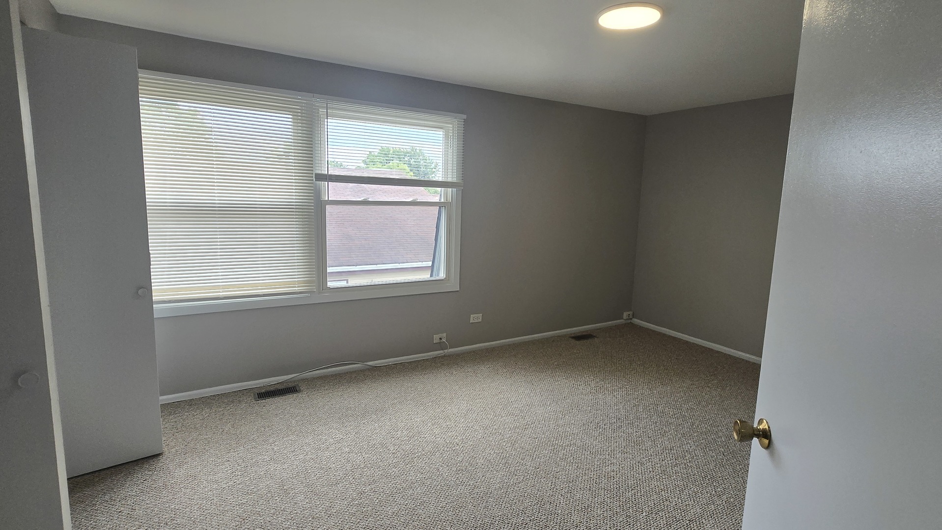 1688 Queensbury Circle Property Photo 13