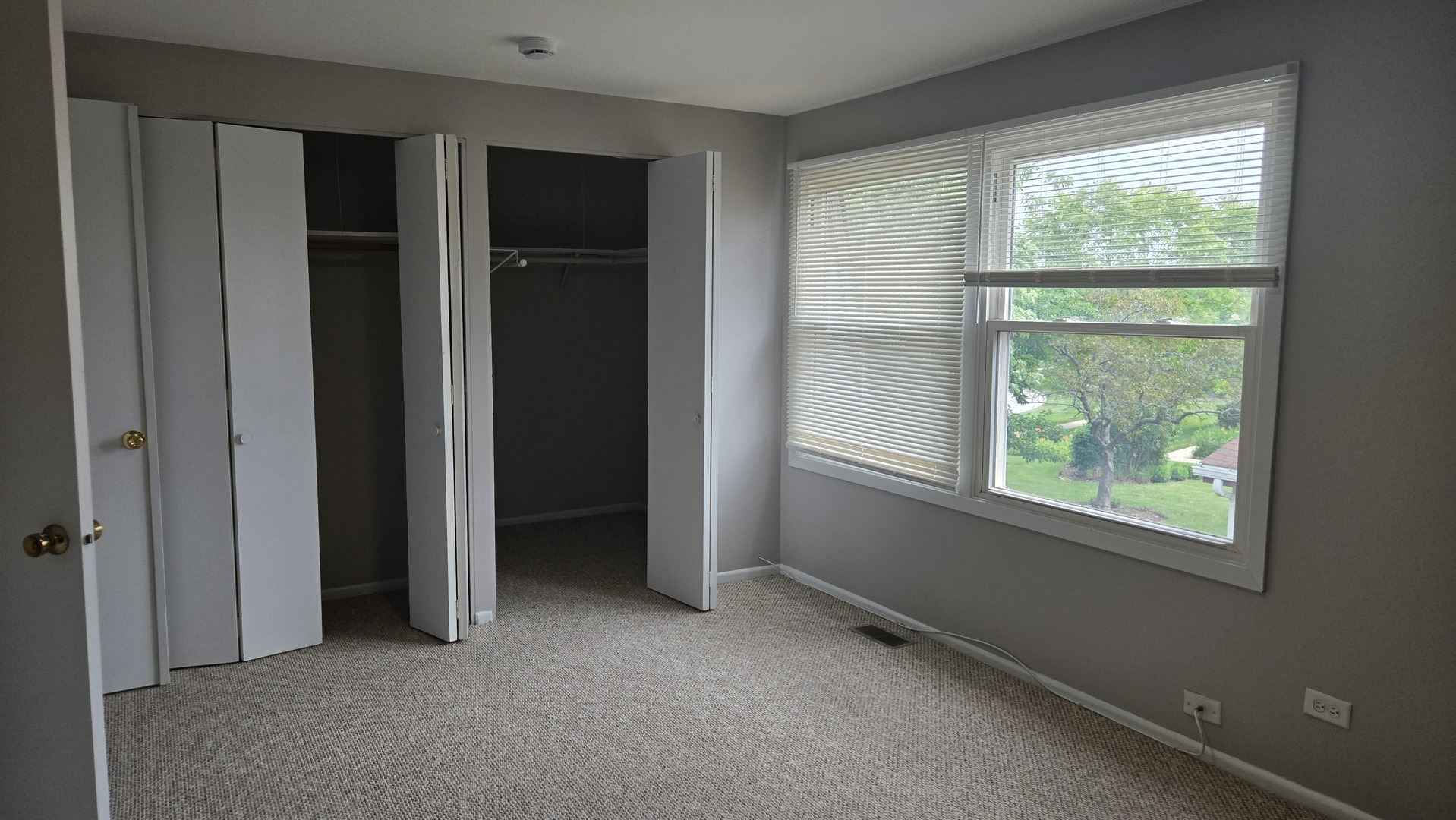 1688 Queensbury Circle Property Photo 14