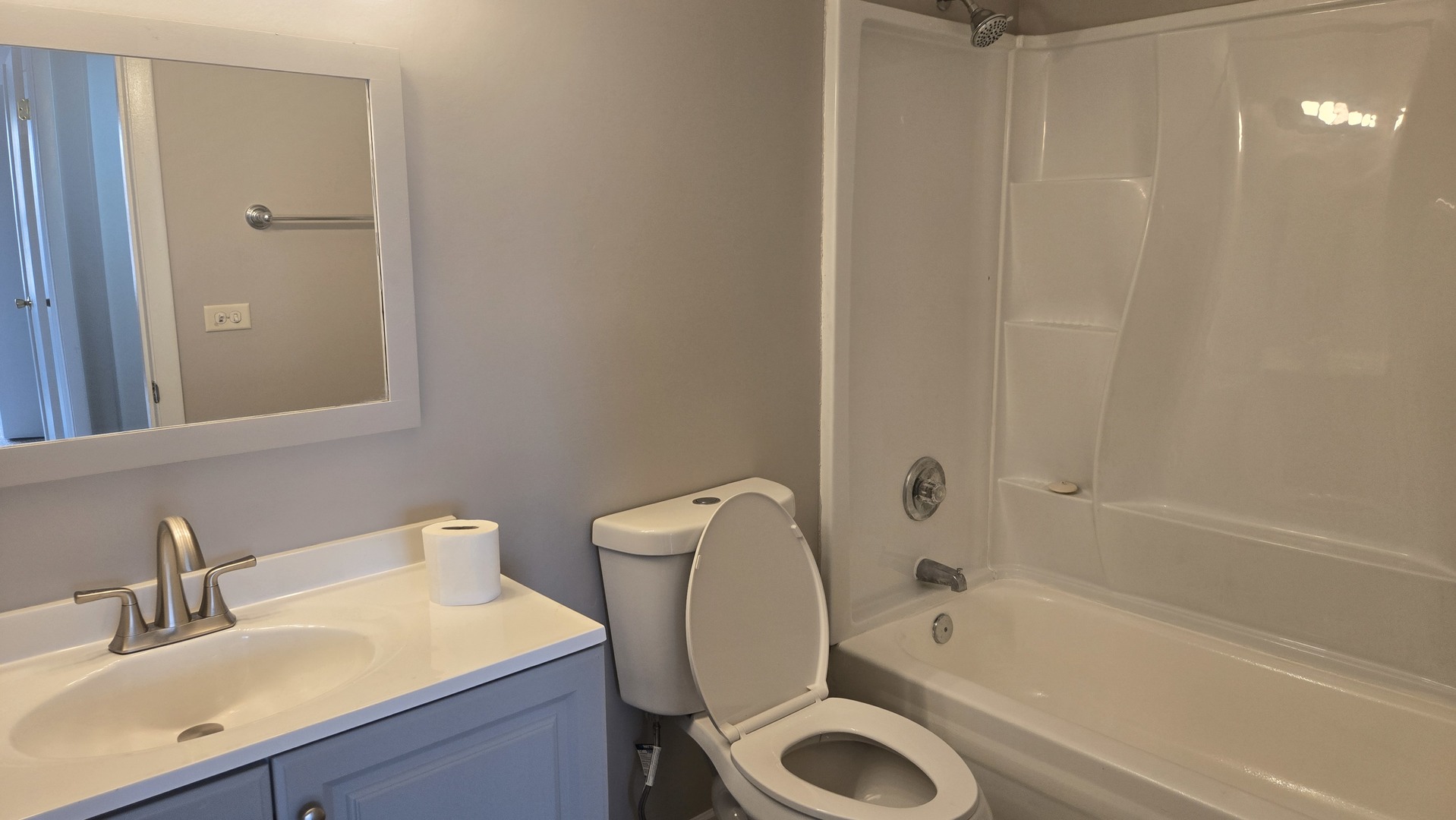 1688 Queensbury Circle Property Photo 17