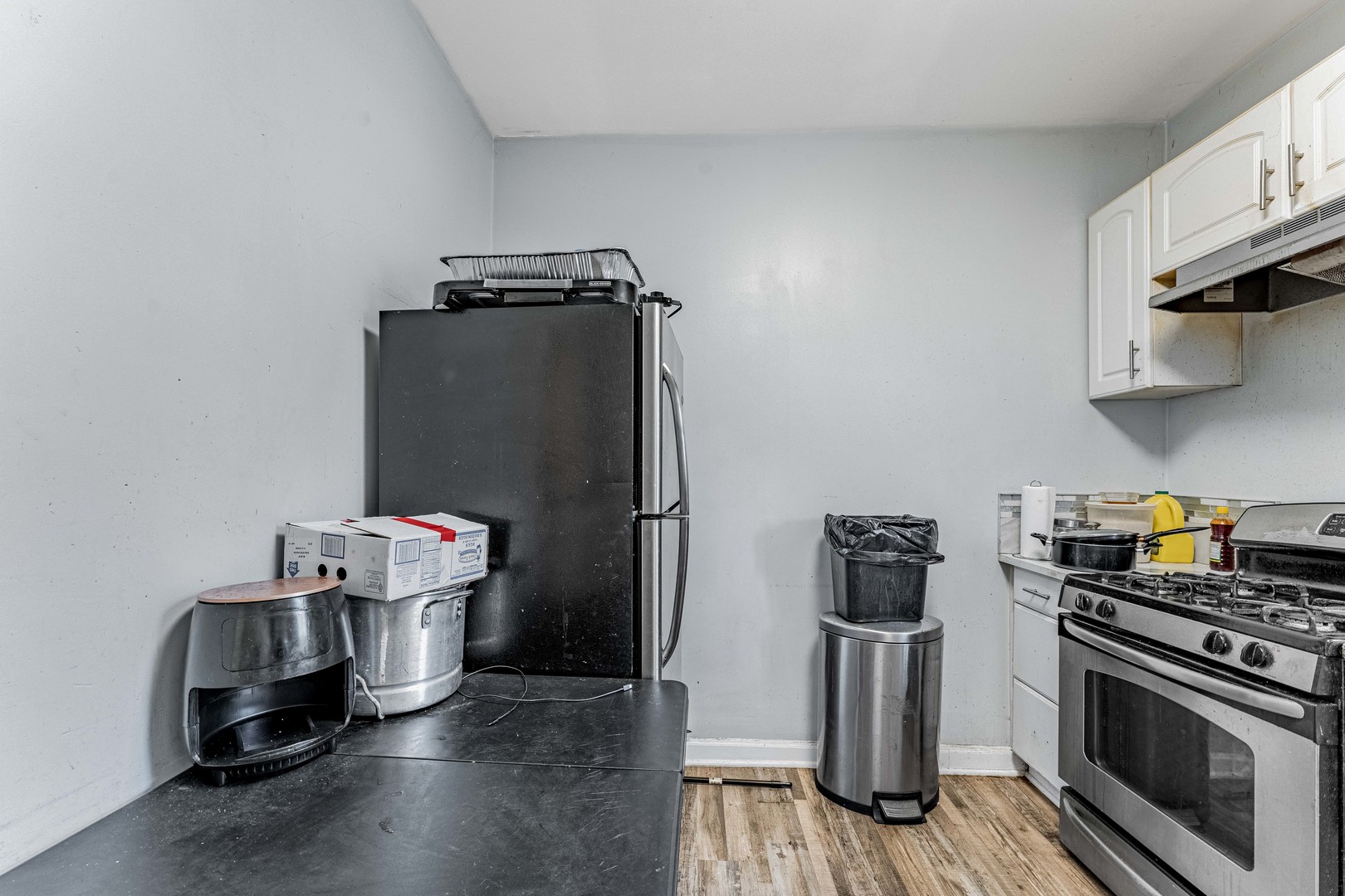 7553 S Saint Lawrence Avenue Property Photo 10