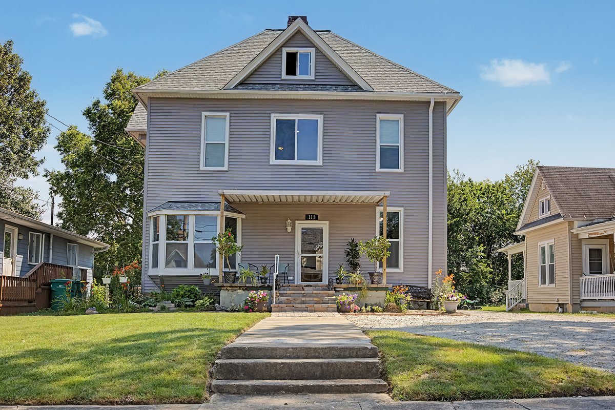111 7th Street Property Photo 4
