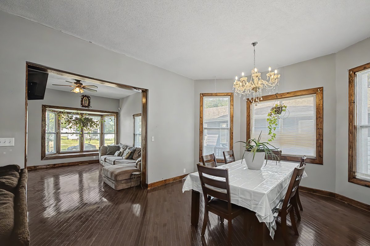 111 7th Street Property Photo 15