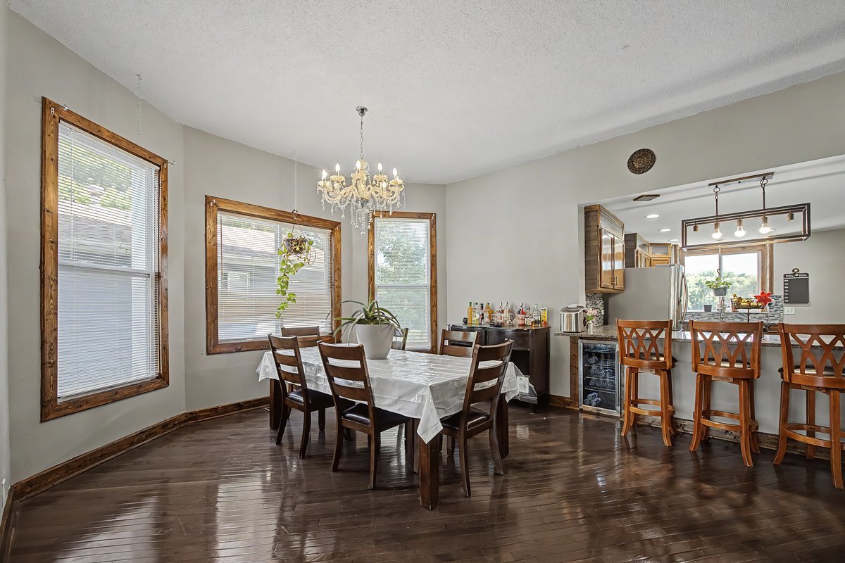 111 7th Street Property Photo 16