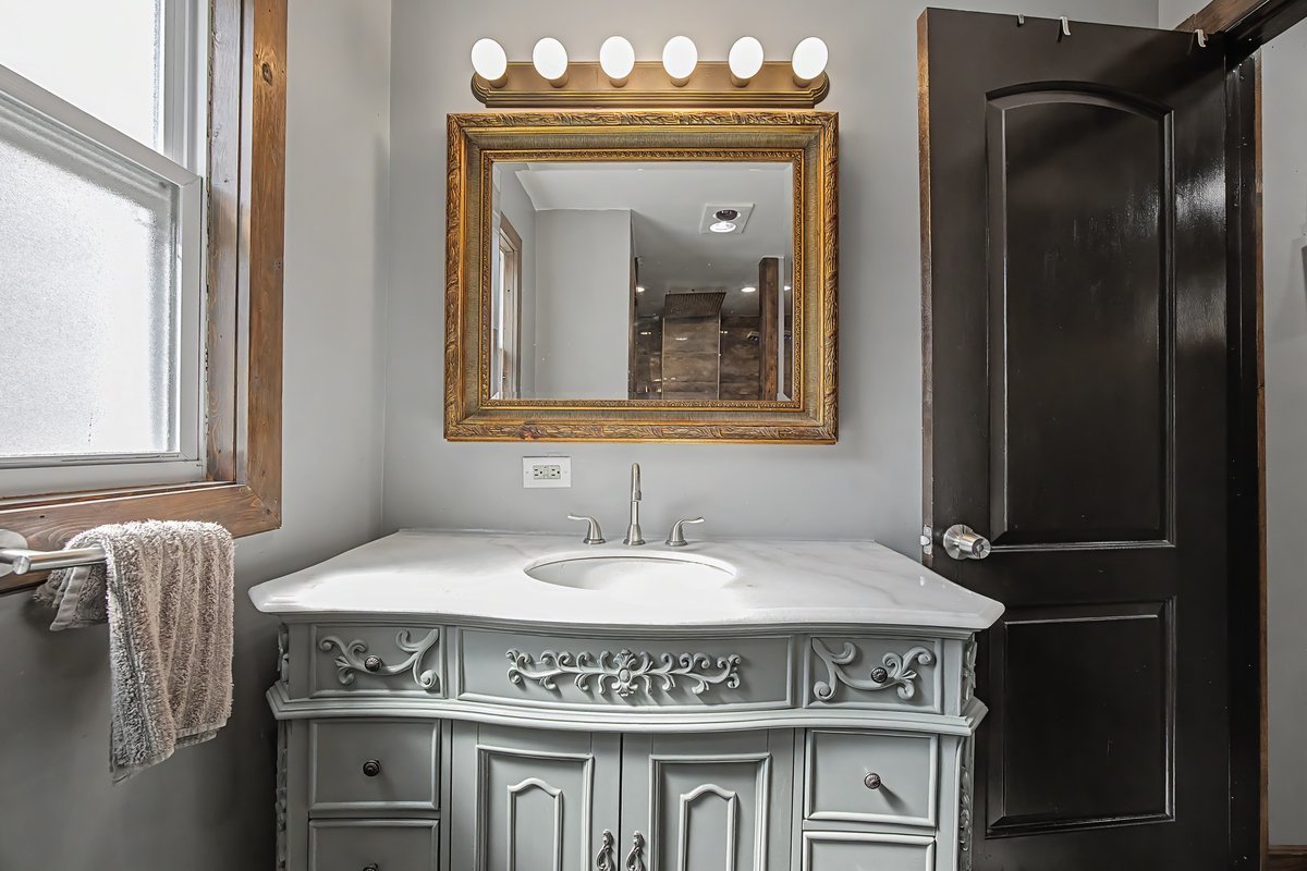 111 7th Street Property Photo 30