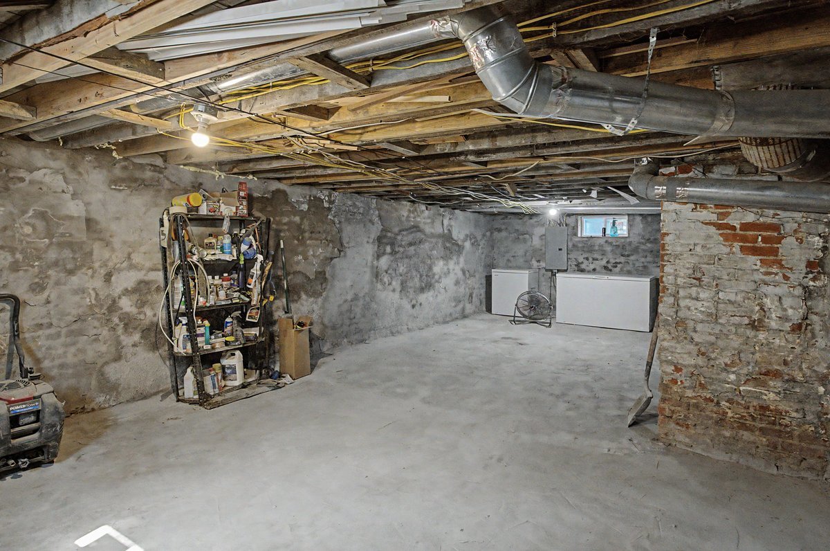 111 7th Street Property Photo 59