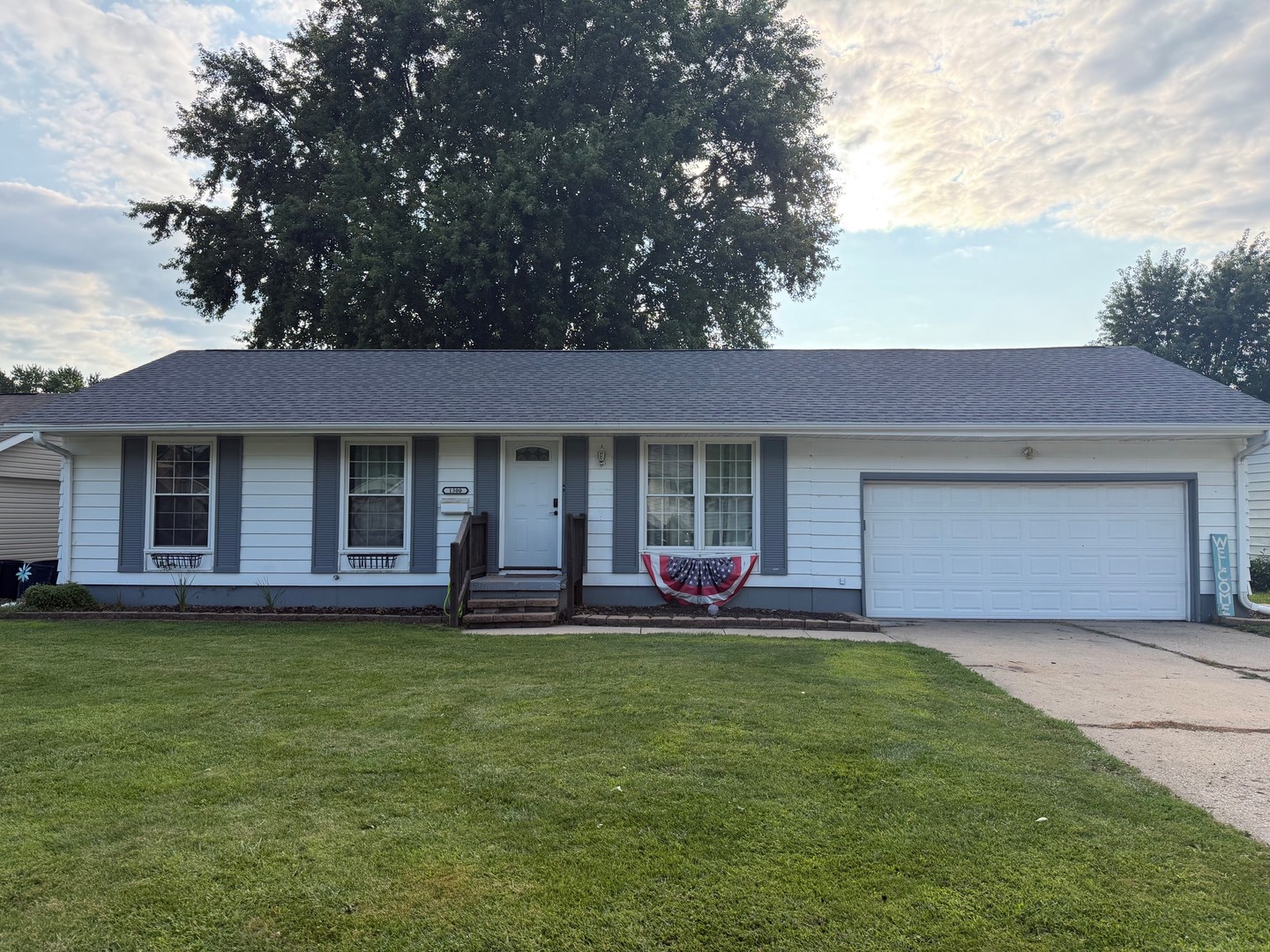 1300 5th Avenue Property Photo 1