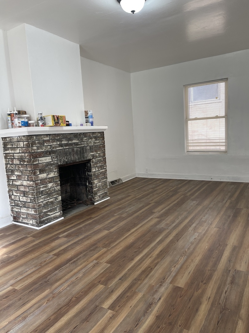 271 E 148th Street Property Photo 2