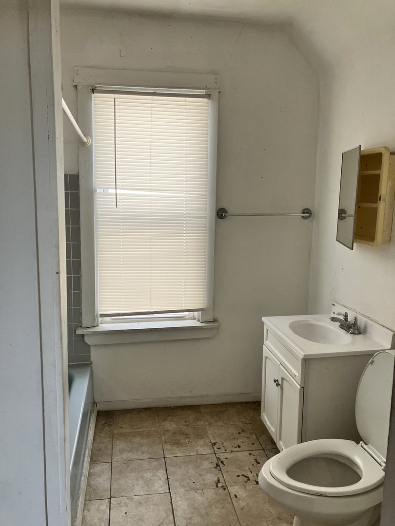 11035 S Edbrooke Avenue Property Photo 16
