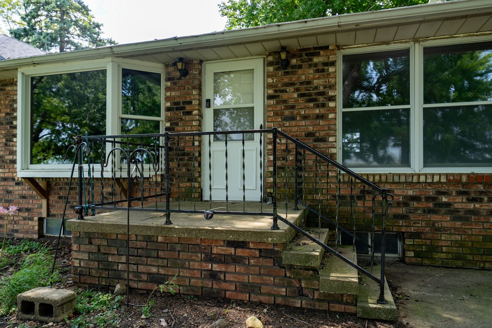 33777 E 500 North Road Property Photo 4