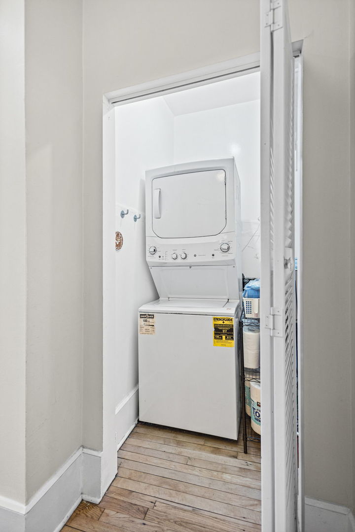 5133 S Greenwood Avenue 1 Property Photo 21