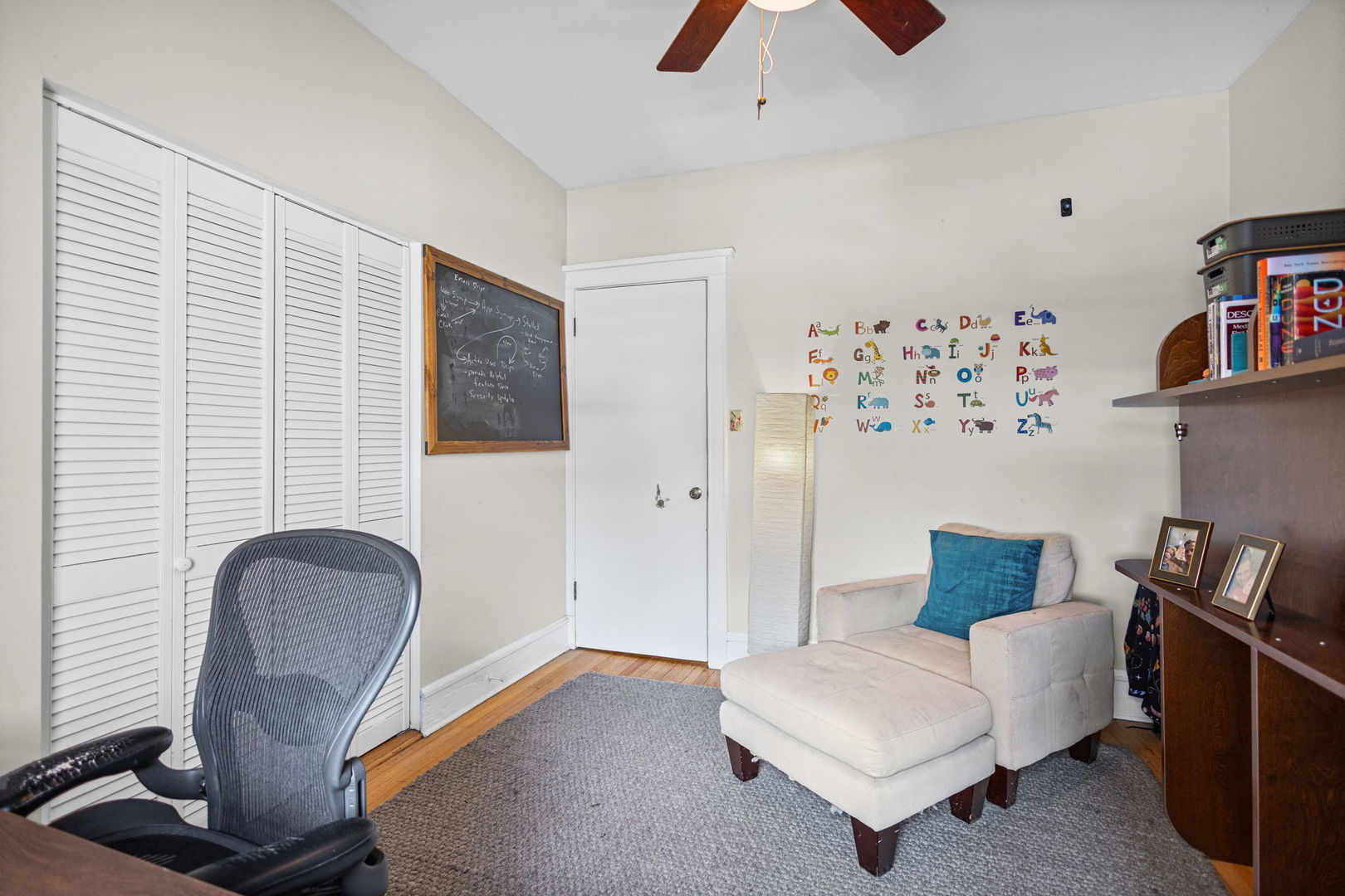 5133 S Greenwood Avenue 1 Property Photo 25