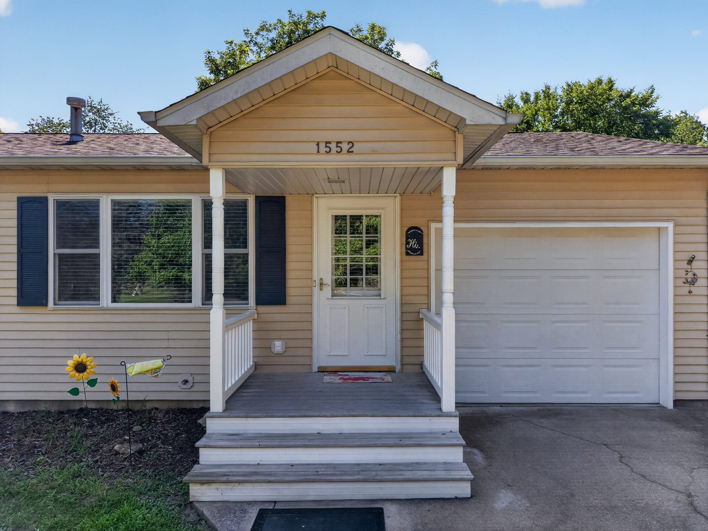 1552 Key Court Property Photo 3