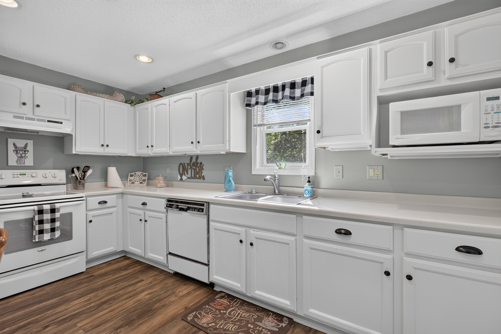 1552 Key Court Property Photo 11