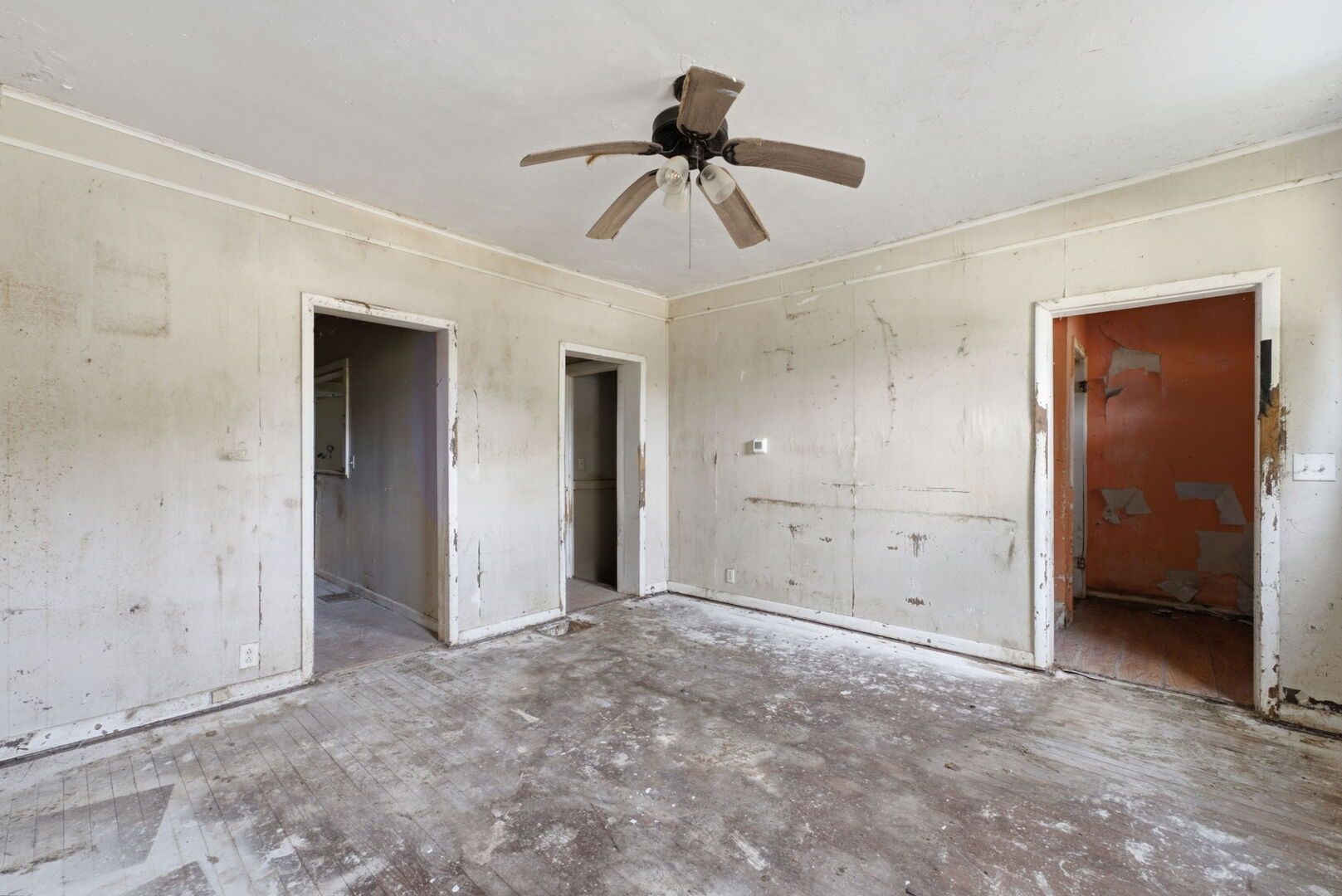 1851 W 6th Street Property Photo 5