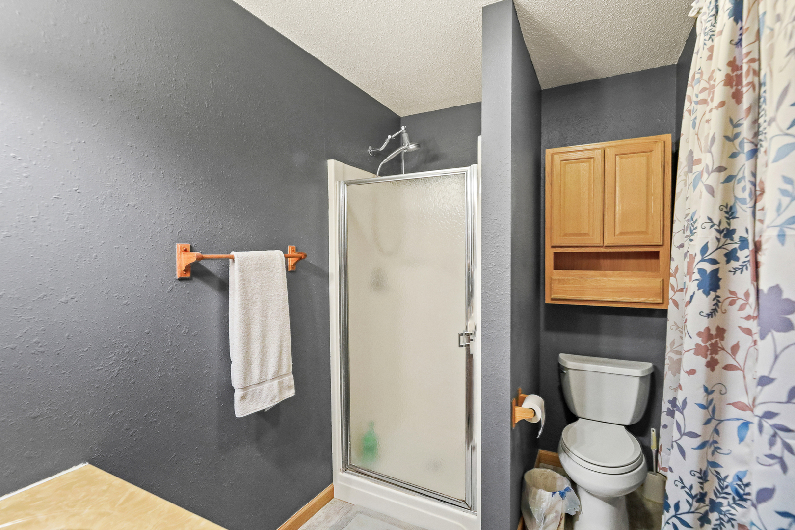 2081 N Broadway Avenue Property Photo 21