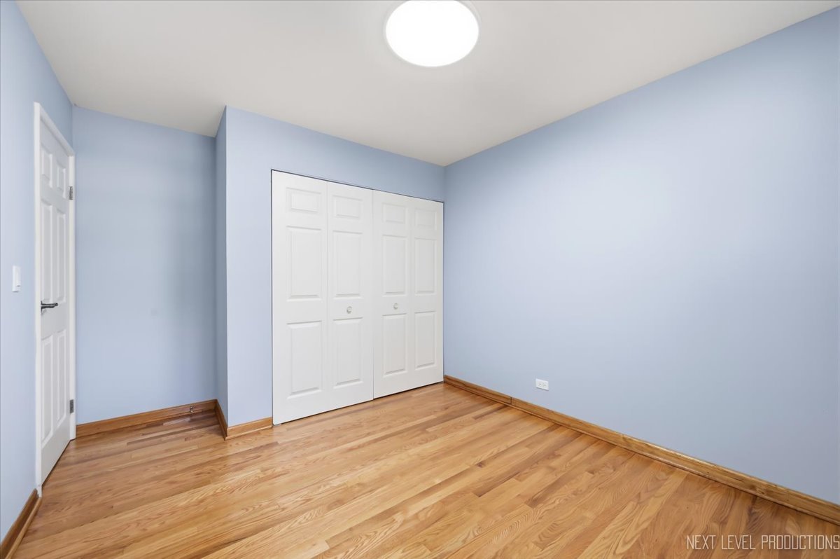 539 Hampshire Lane Property Photo 4