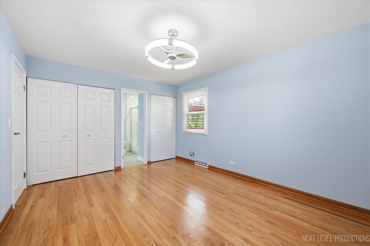539 Hampshire Lane Property Photo 6