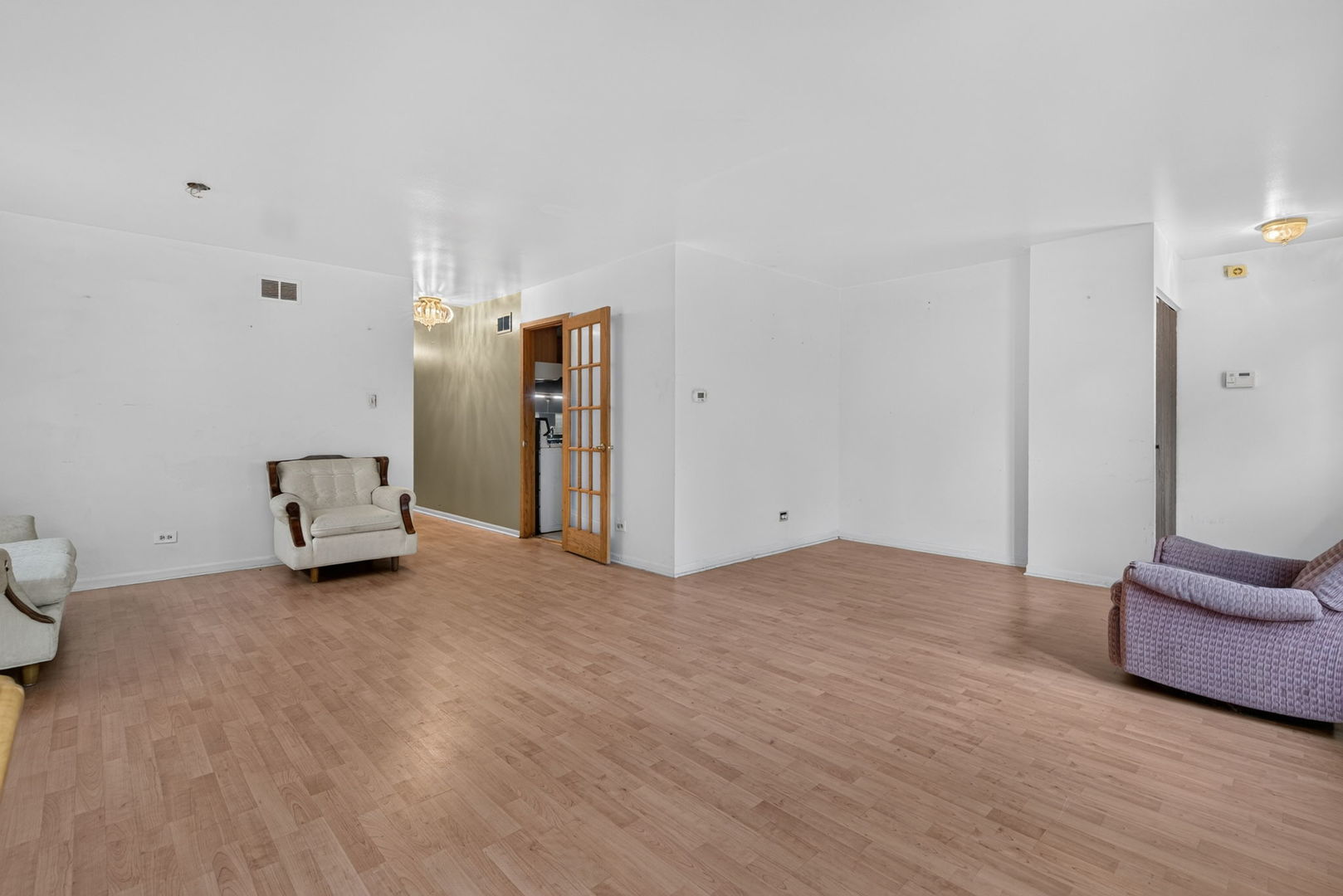 7768 S Luella Avenue Property Photo 3