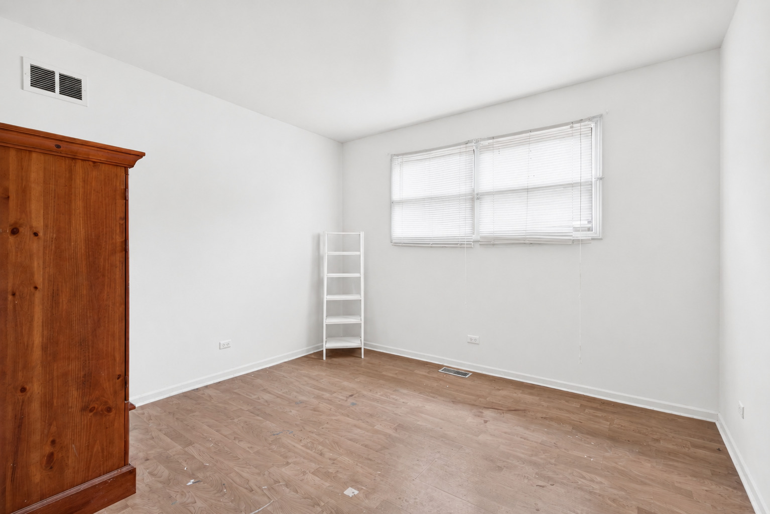 7768 S Luella Avenue Property Photo 7