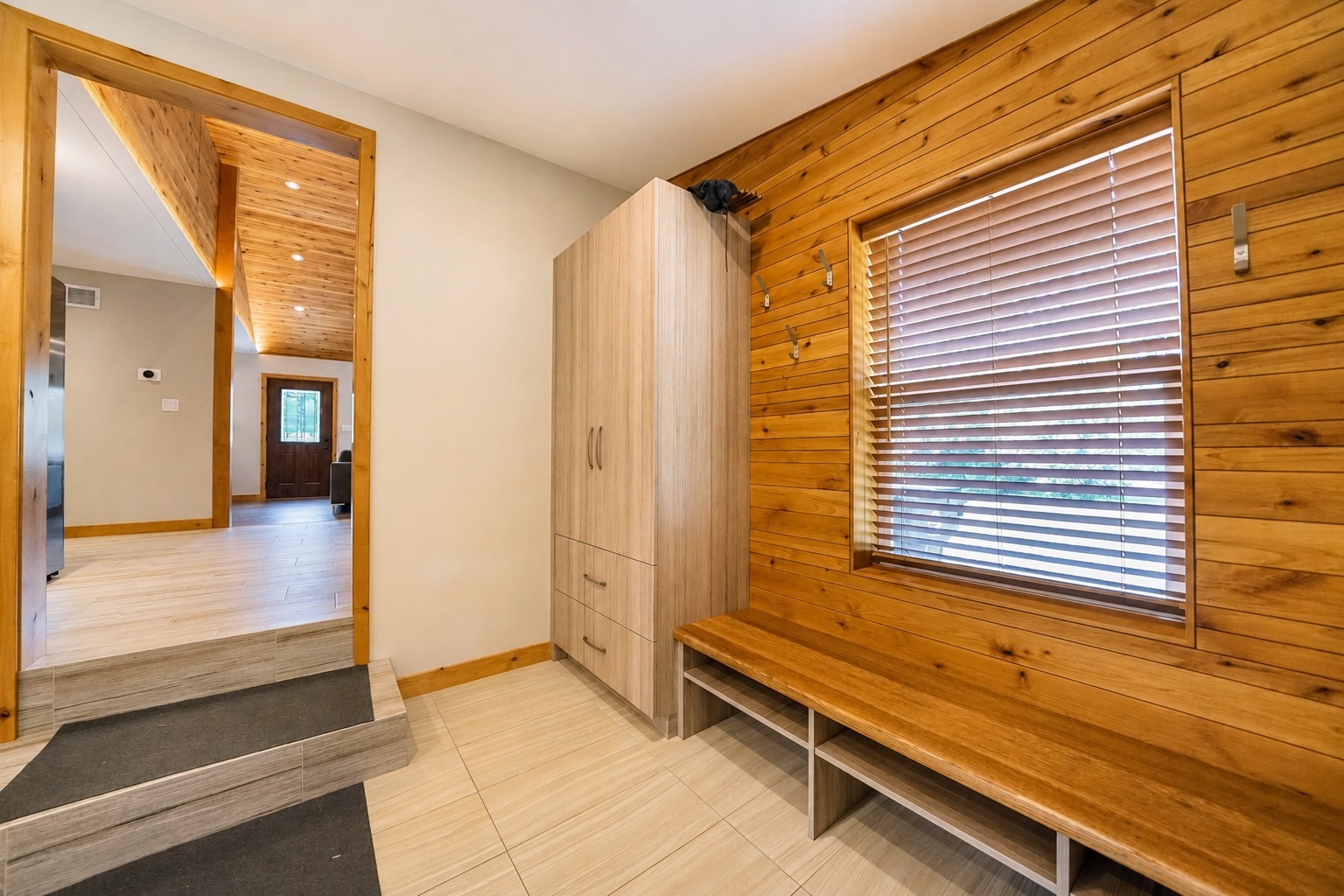 42981 N Lake Avenue Property Photo 38