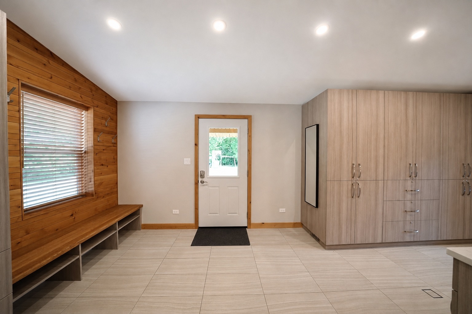 42981 N Lake Avenue Property Photo 40