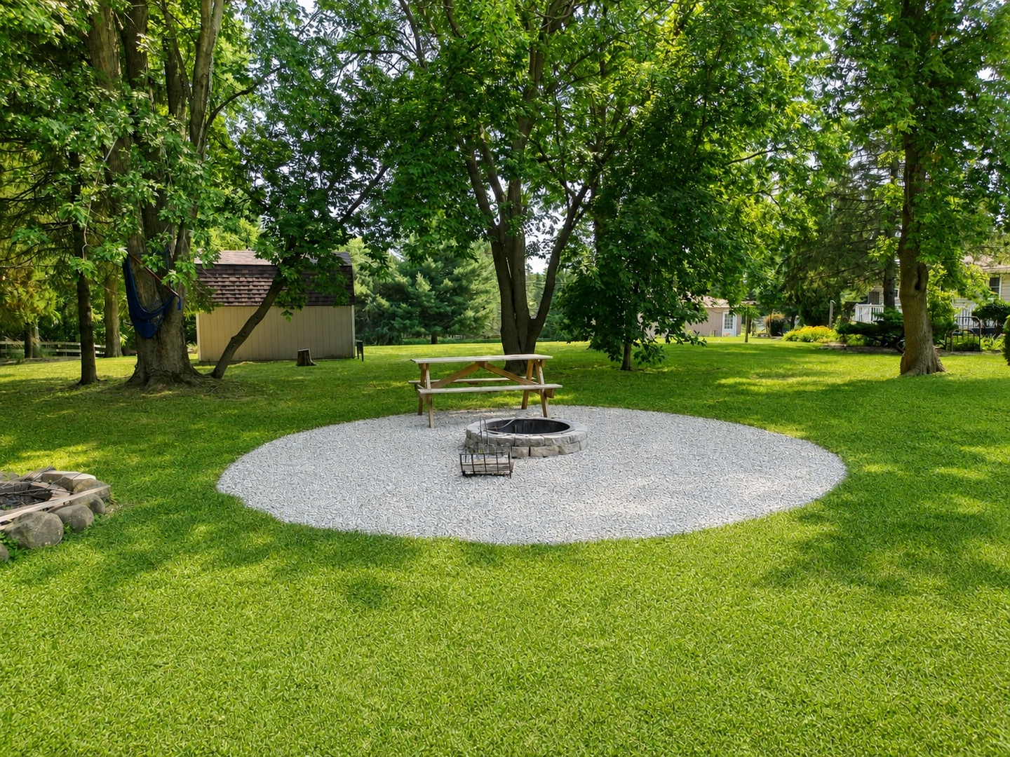 42981 N Lake Avenue Property Photo 58
