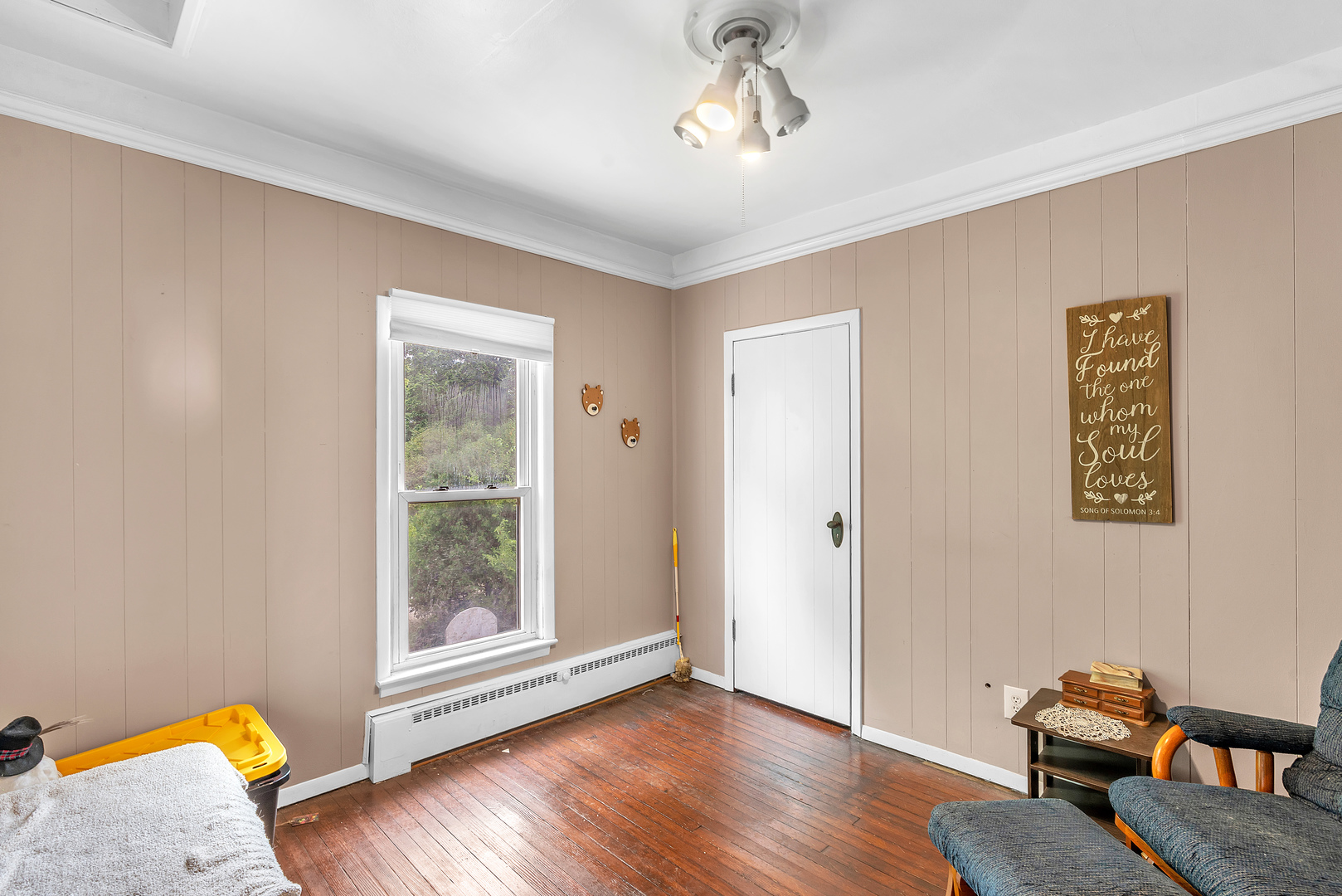 209 E Main Street Property Photo 19