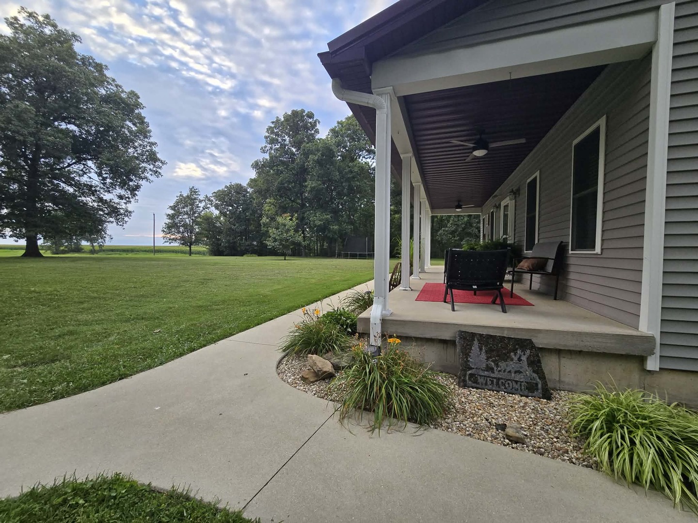 18178 N White Swan Lane Property Photo 9