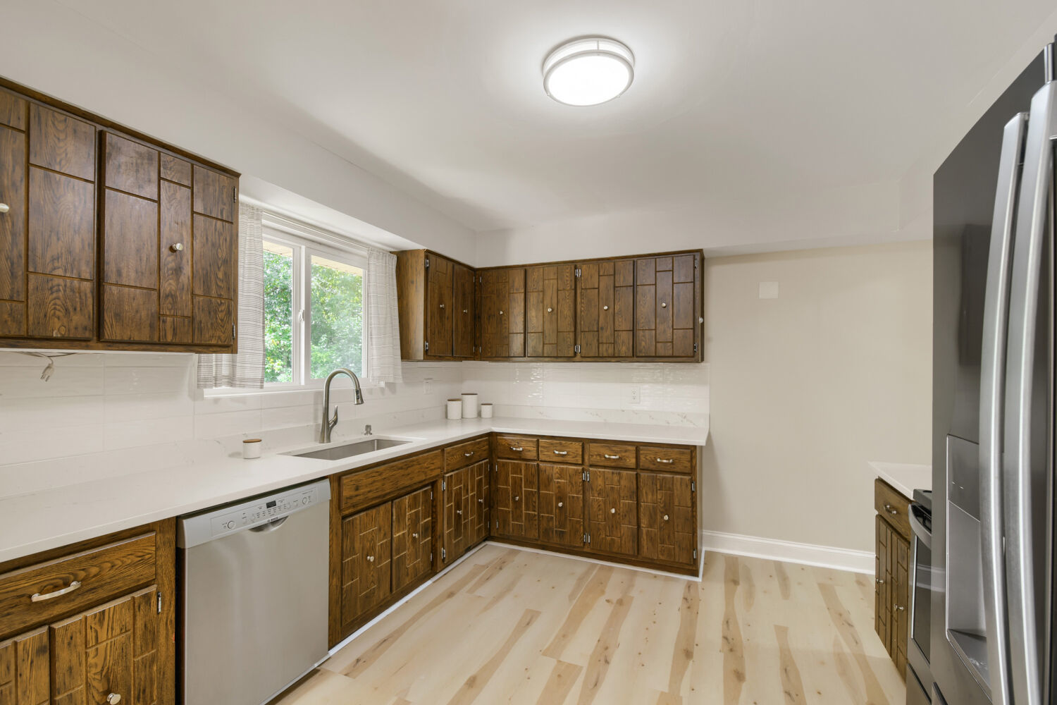 1701 Lynwood Lane Property Photo 17