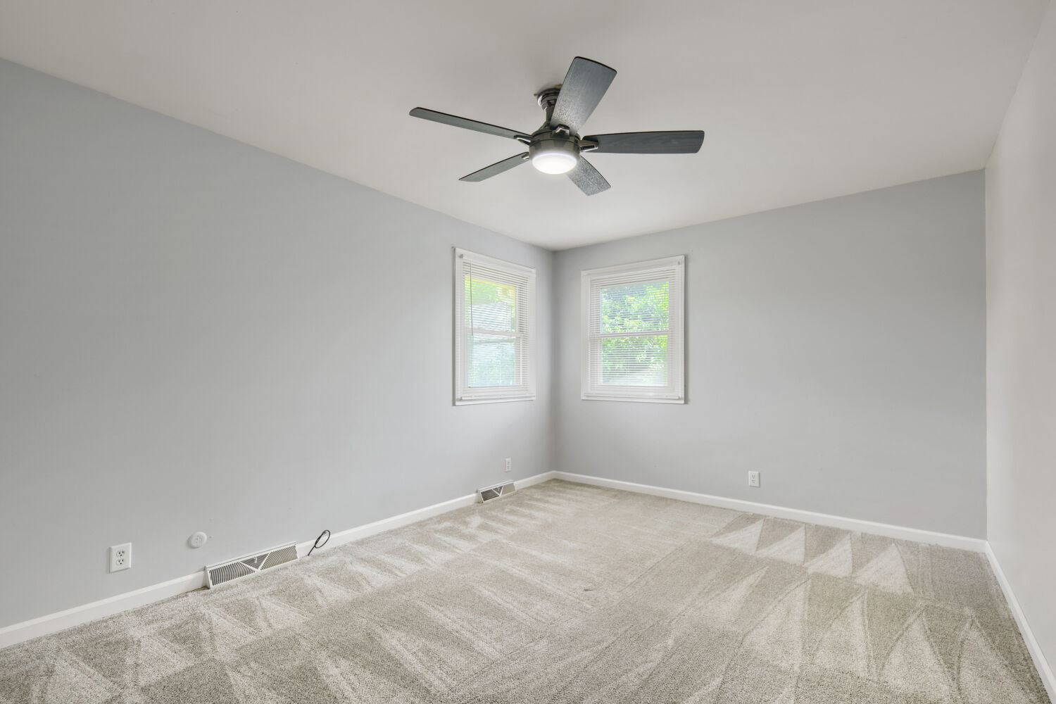 1701 Lynwood Lane Property Photo 25