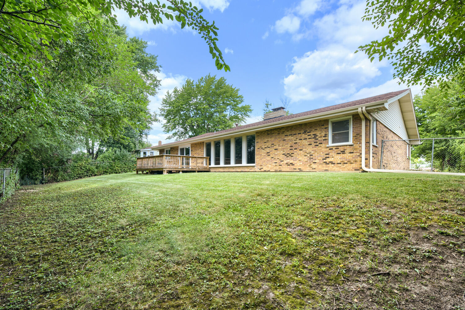 1701 Lynwood Lane Property Photo 33