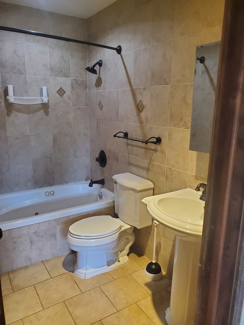427 Justine Avenue Property Photo 15