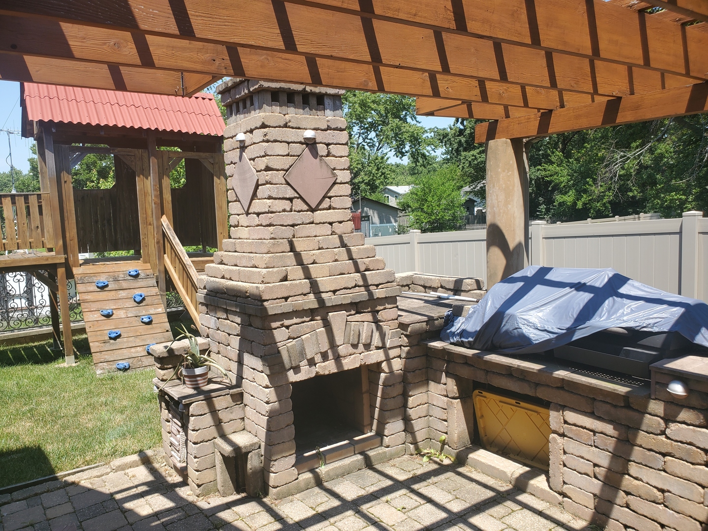 427 Justine Avenue Property Photo 32