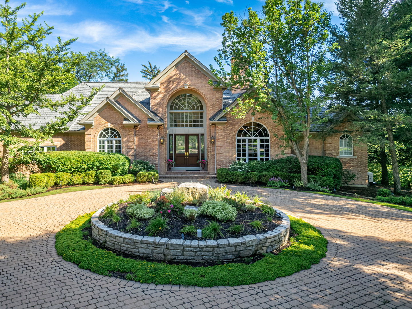 5 Hillburn Court Property Photo 1