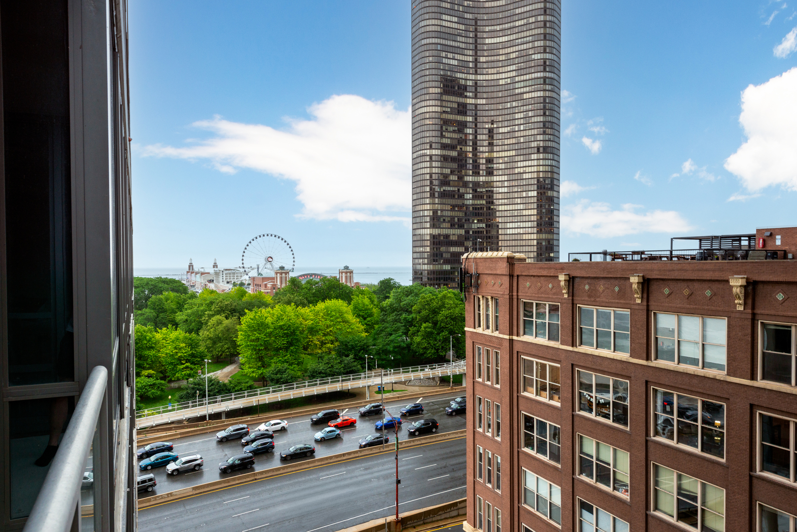 600 N Lake Shore Drive 807 Property Photo 20