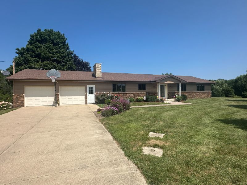 2688 252nd Street Property Photo 1
