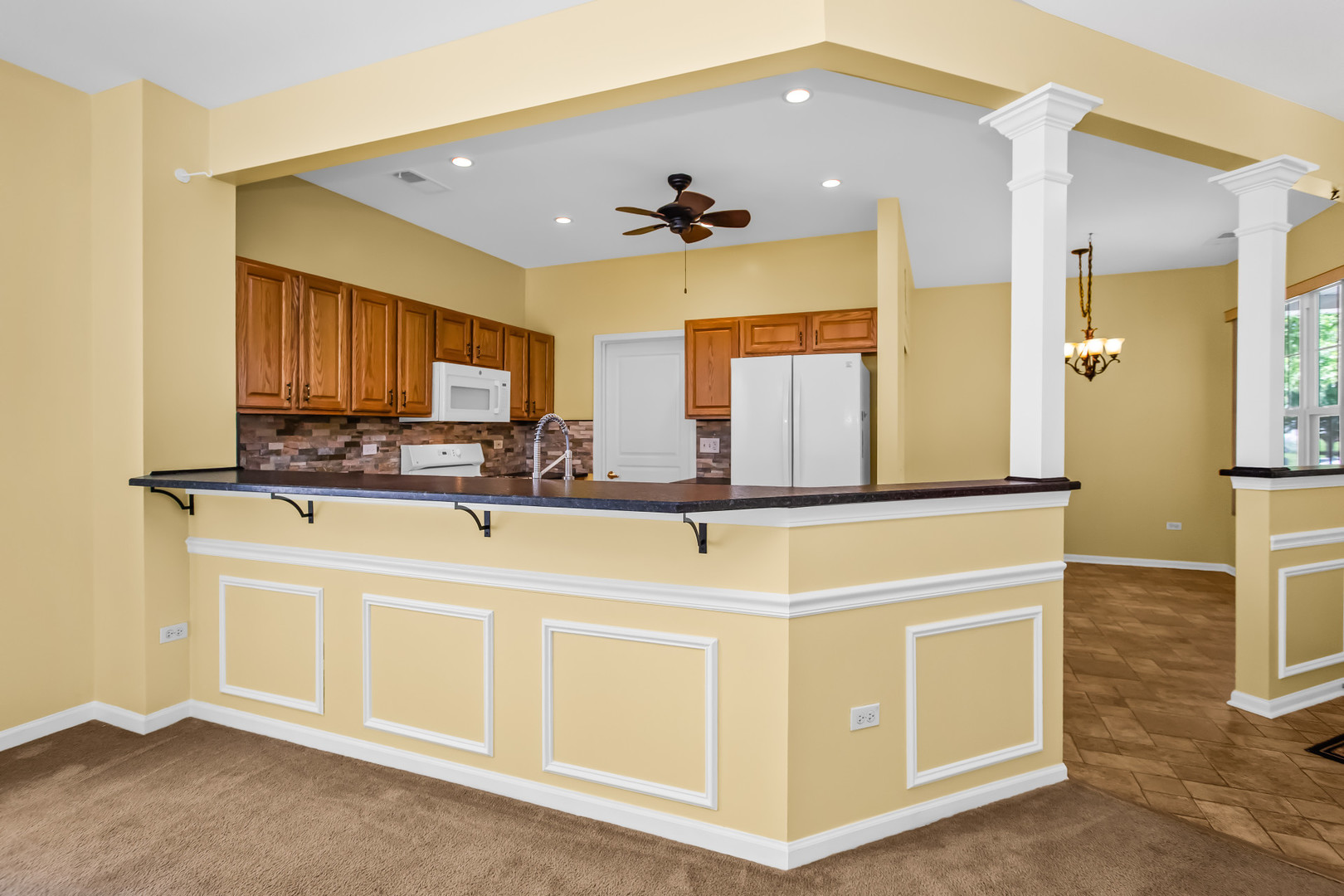 13569 Winterberry Lane Property Photo 2