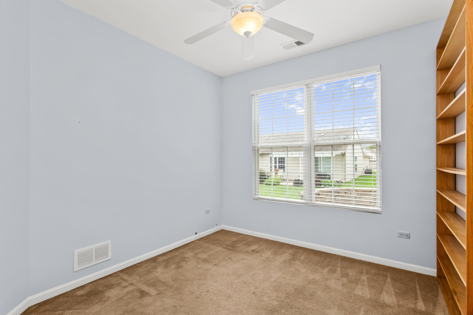13569 Winterberry Lane Property Photo 17